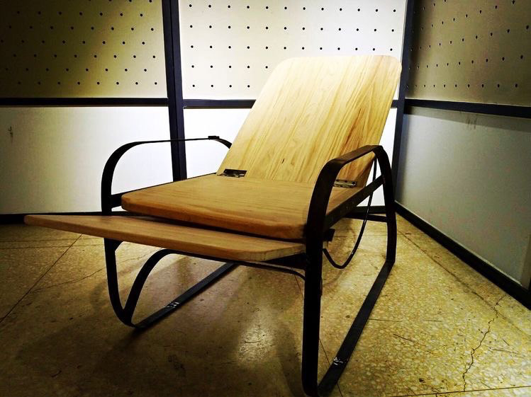 CHAMELEON LOUNGE CHAIR 1.0 3-1